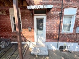 30 S 13th St in Pittsburgh, PA - Building Photo