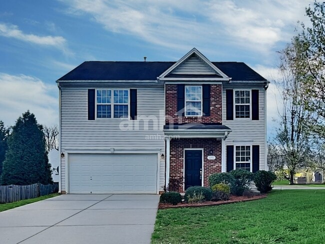 property at 6140 Glen Way Dr