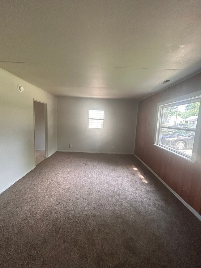 5022 Bowser Ave in Fort Wayne, IN - Building Photo - Building Photo