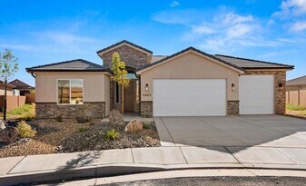3963 2530 S Cir in Hurricane, UT - Building Photo