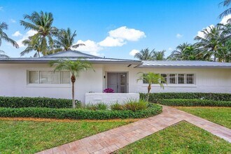 2021 NW 3rd Ave in Delray Beach, FL - Foto de edificio - Building Photo