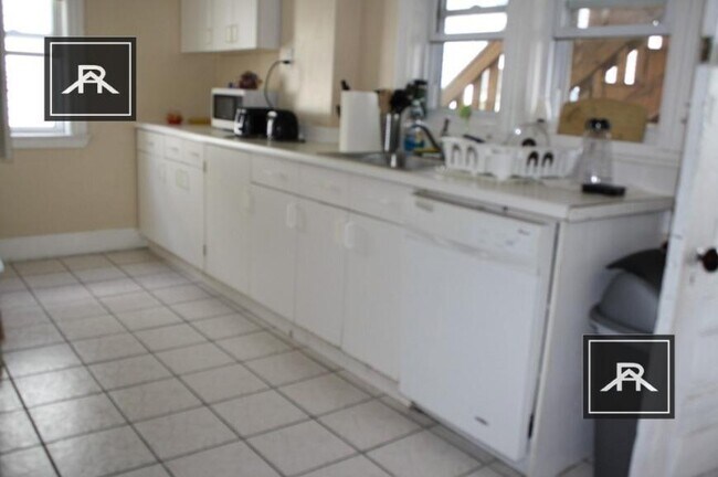 5 Washburn Terrace in Brookline, MA - Building Photo - Building Photo