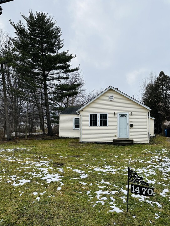 1470 E 332nd St in Eastlake, OH - Building Photo