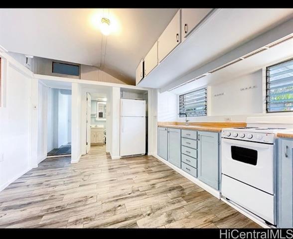 465 N Kainalu Dr in Kailua, HI - Building Photo - Building Photo