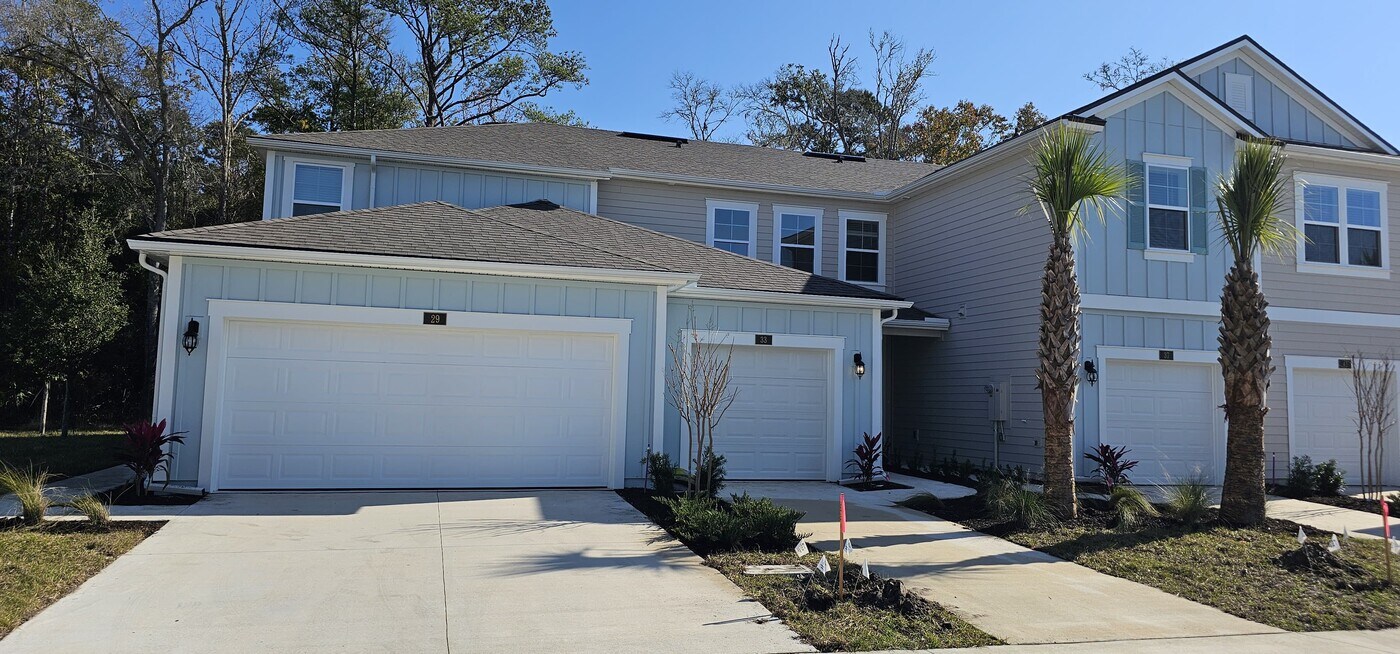 29 Blue Hvn Rd in St. Augustine, FL - Building Photo