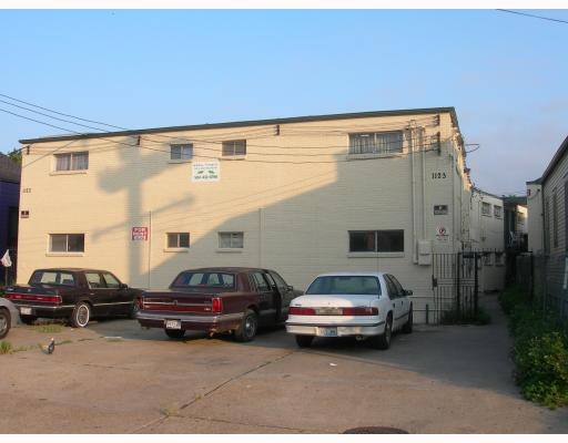 1121 N Villere St in New Orleans, LA - Building Photo - Building Photo