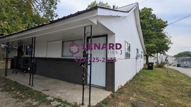property at 215 North St