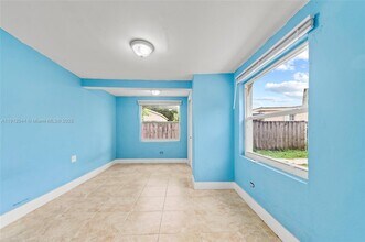 1835 NW 85th St in Miami, FL - Building Photo - Building Photo