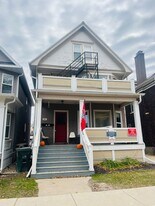 511 W Washington Ave in Madison, WI - Building Photo