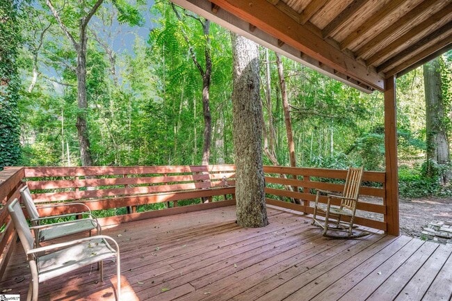 16 Converse St in Greenville, SC - Building Photo - Building Photo