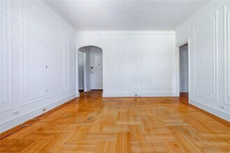 14 N Chatsworth Ave in Larchmont, NY - Building Photo - Building Photo