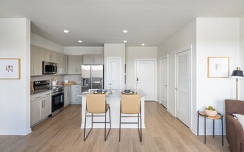 New Braunfels Heights in New Braunfels, TX - Building Photo - Building Photo