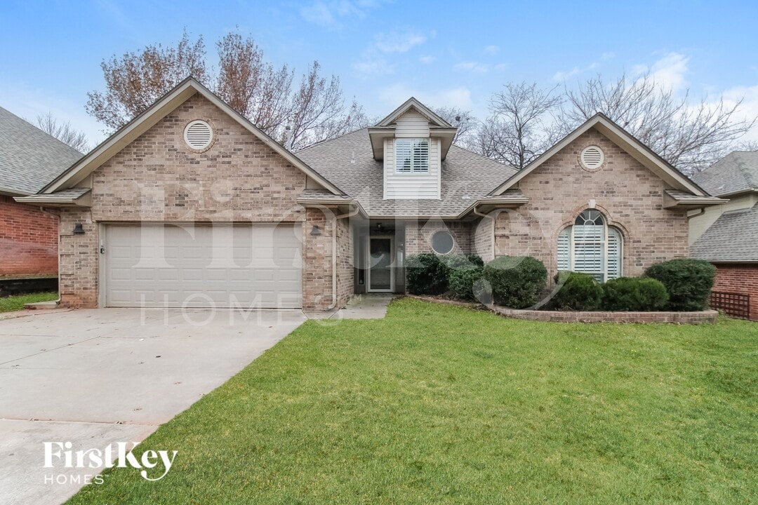 1819 Chelsea Dr in Edmond, OK - Building Photo