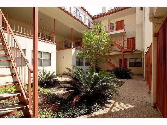 property at 706 W 22nd St