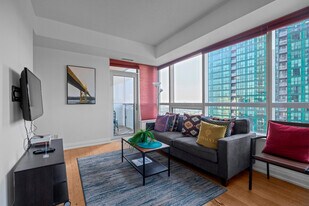 37 Sheppard Ave E, Unit SI ID1531075P in Toronto, ON - Building Photo