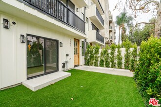 1201 N McCadden Pl in Los Angeles, CA - Building Photo - Building Photo