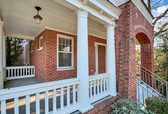 526 N Davidson St in Charlotte, NC - Building Photo - Building Photo