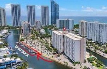 400 Kings Point Dr in Sunny Isles Beach, FL - Building Photo - Building Photo