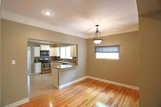 102 S Schiller St in Little Rock, AR - Building Photo - Building Photo