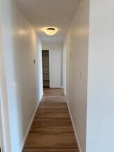 5 Lancelot Ct, Unit 28 in Salem, NH - Building Photo - Building Photo