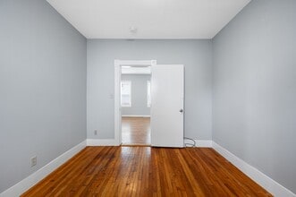 80 Birch St in Worcester, MA - Foto de edificio - Building Photo