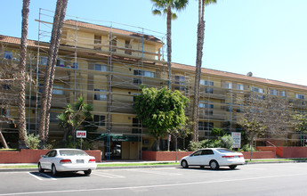 The Victoria Apartments in Los Angeles, CA - Building Photo - Building Photo