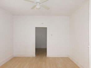 1521 Hays St in San Antonio, TX - Building Photo - Building Photo