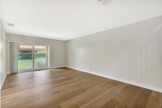 1713 Arezzo Cir in Boynton Beach, FL - Building Photo - Building Photo