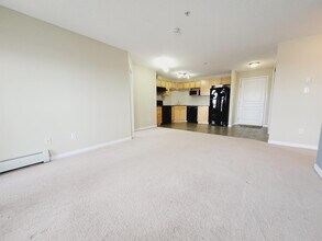 7339 Terwillegar Dr S NW in Edmonton, AB - Building Photo - Building Photo