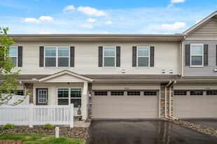 14939 Adare Wy in Rosemount, MN - Building Photo