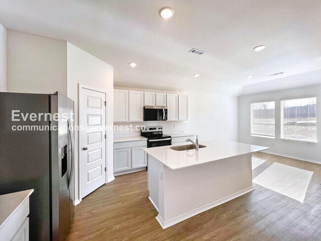 116 E Sunbelt Ct in Mayflower, AR - Building Photo - Building Photo