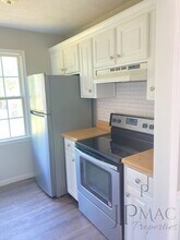 16 Simmons Ct in Greenville, SC - Building Photo - Building Photo
