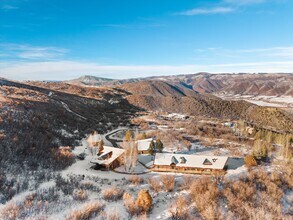 2700 Juniper Hill Rd in Aspen, CO - Building Photo - Building Photo