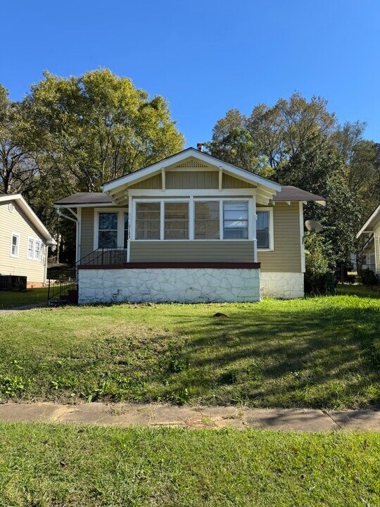 7123 3rd Ave S in Birmingham, AL - Building Photo