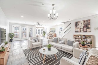 106 S Victoria Ave in Ventnor City, NJ - Building Photo - Building Photo