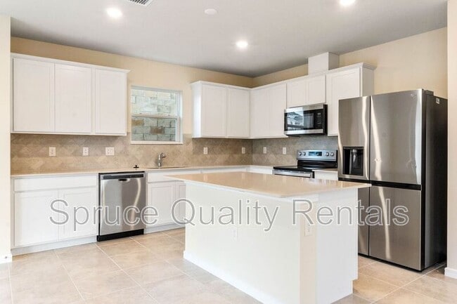 7704 Agrigento St in Clermont, FL - Building Photo - Building Photo