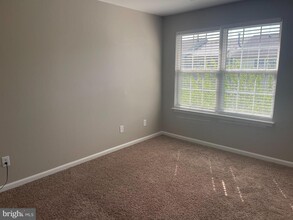 654 Luthardt Rd in Middle River, MD - Building Photo - Building Photo