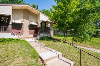 440 Jayne St in St. Paul, MN - Building Photo - Building Photo