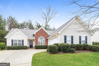4025 Deerlope Ct in Gainesville, GA - Building Photo - Building Photo