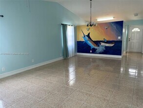 401 NW 43rd St in Pompano Beach, FL - Building Photo - Building Photo