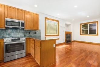 9167 23rd Ave NE in Seattle, WA - Building Photo - Building Photo