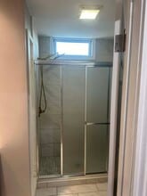 41 Tremont St, Unit 2 floor in Fall River, MA - Foto de edificio - Building Photo