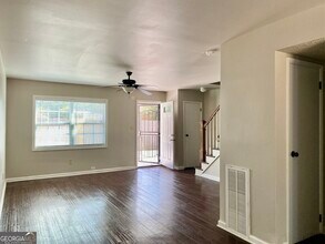 493 King Arnold St in Hapeville, GA - Building Photo - Building Photo