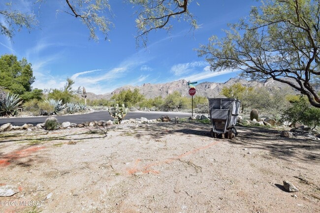 3796 E Guthrie Mountain Pl in Tucson, AZ - Building Photo - Building Photo