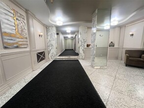 30 Lake St in White Plains, NY - Building Photo - Building Photo