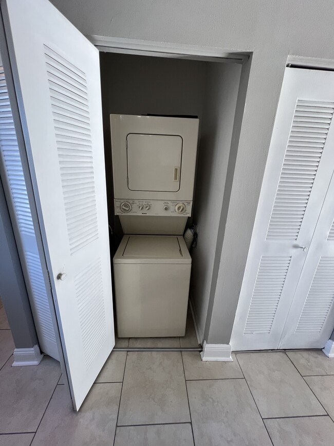 5200 NW 31st Ave in Fort Lauderdale, FL - Building Photo - Building Photo