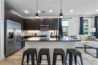 617 N 12th St in Tampa, FL - Building Photo - Building Photo