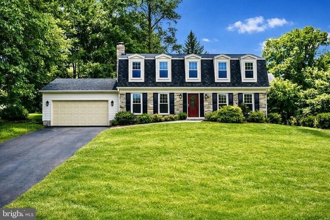 property at 1700 Chester Mill Rd