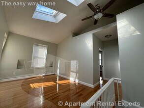 60 Sacramento St, Unit #2 in Cambridge, MA - Foto de edificio - Building Photo