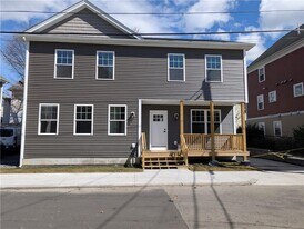 56 Diamond St in Providence, RI - Building Photo